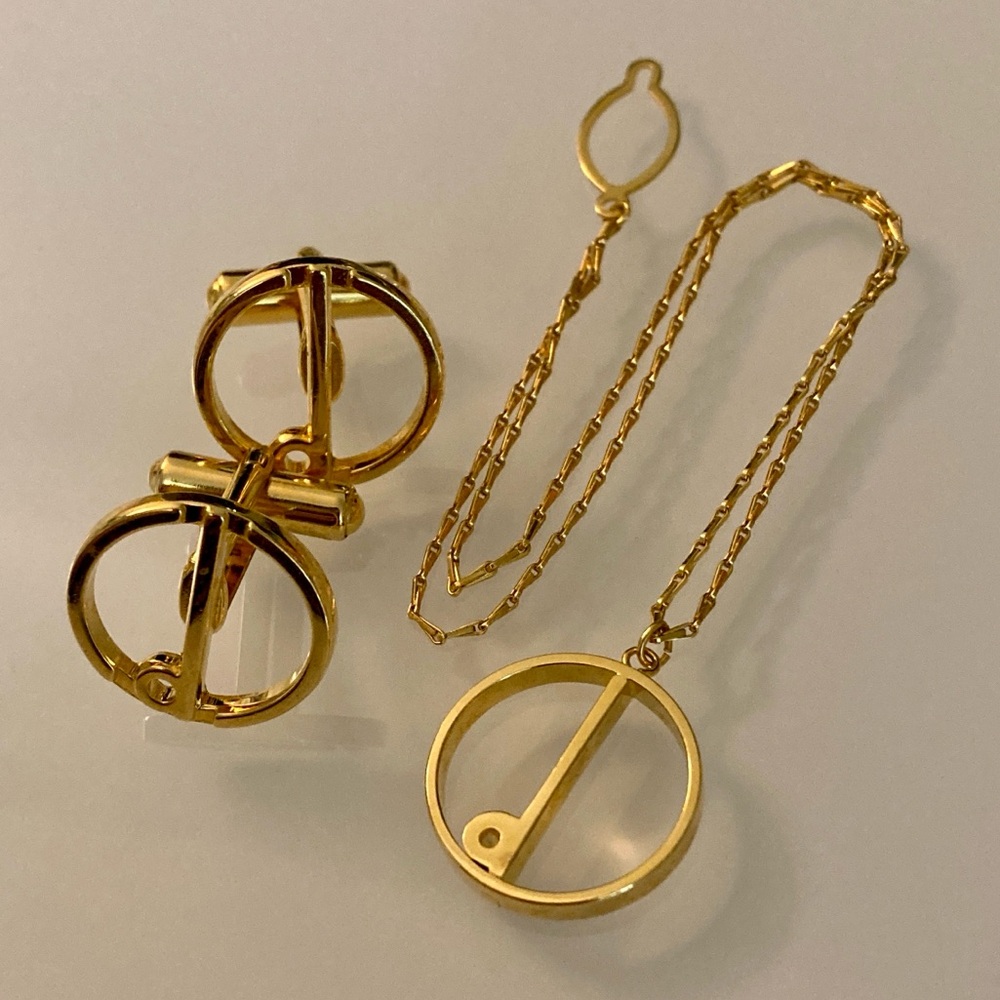 Dunhill Gold Circular Toggle Cufflinks